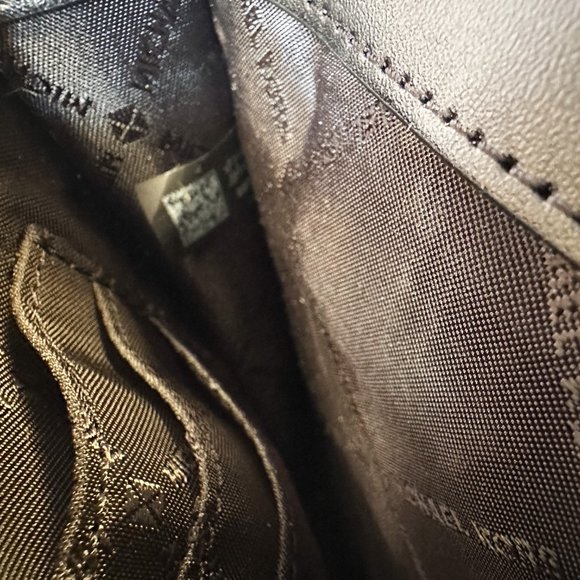 Michael Kors Carmen Small Phone Crossbody Bag Embossed Exotic Black Multi - Picture 10 of 11